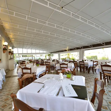 Hotel Garden 3*